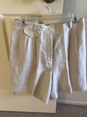 Linen Bermudan shorts